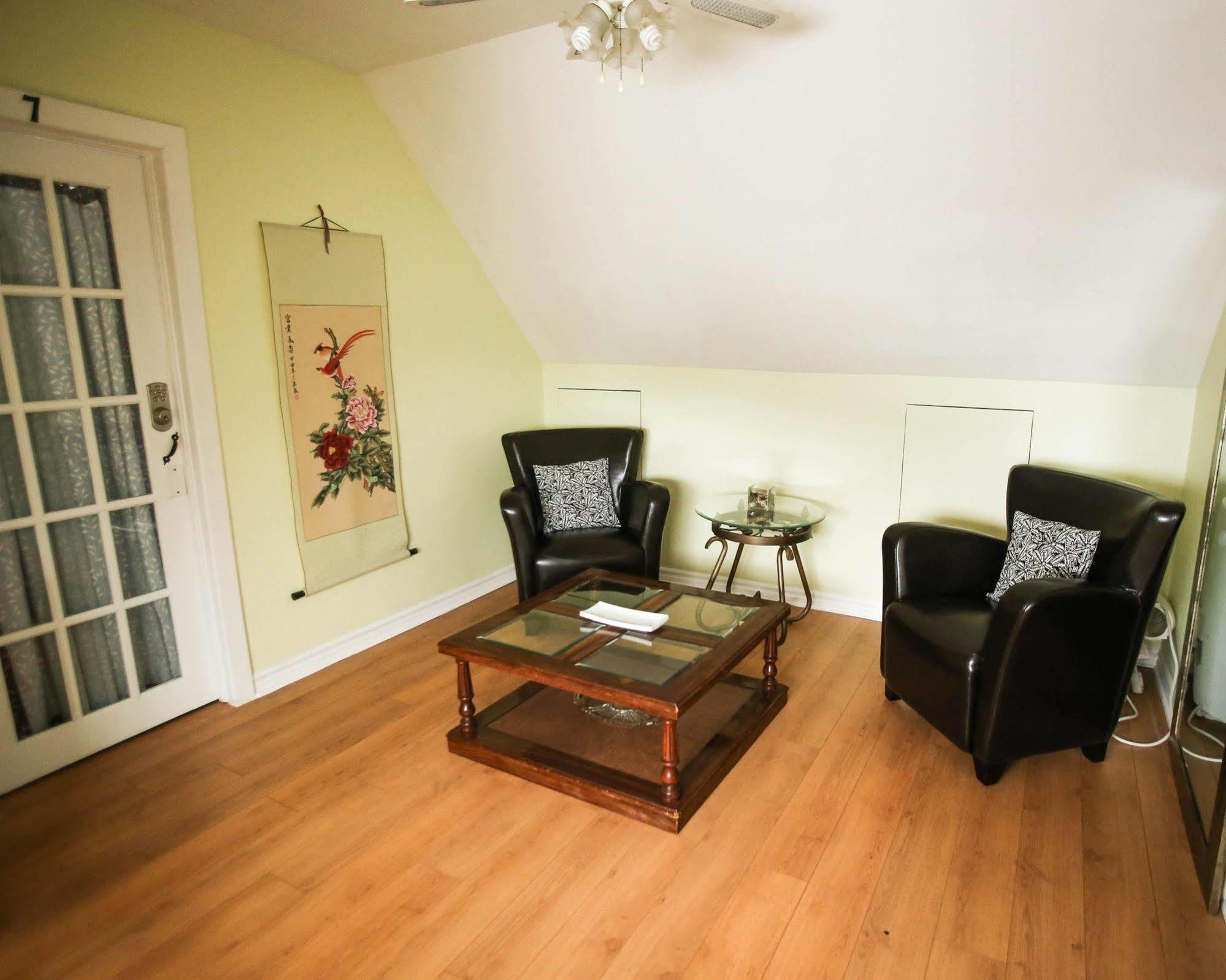 Le 227 Laurier B&B 가티노 외부 사진