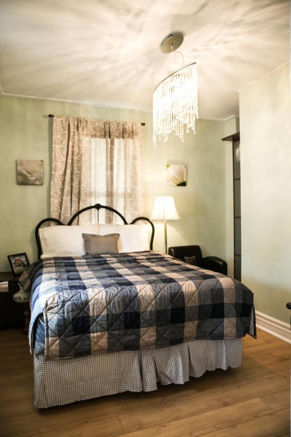 Le 227 Laurier B&B 가티노 외부 사진